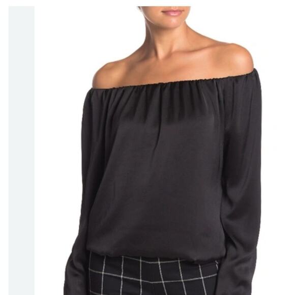 Bailey44 Black Satin Off Shoulder Long Sleeve Size M - Picture 1 of 2